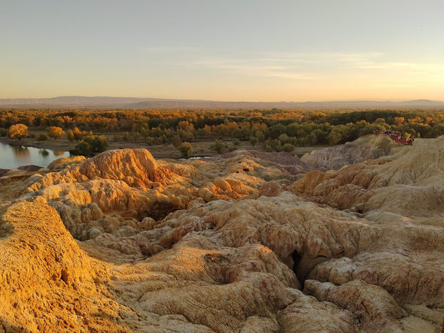 Ulungur Lake and Burqin: Colors of Sunset and Night
