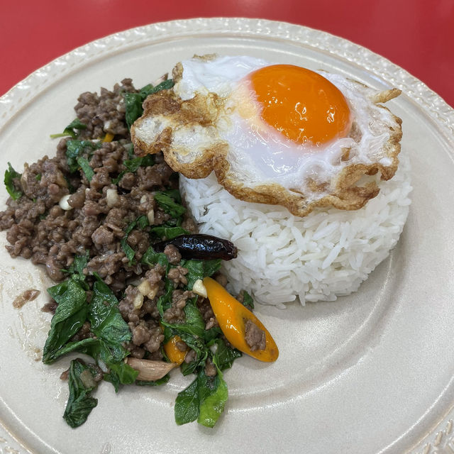 【バンコク】地元民も絶賛！ガパオライスを食べるならここ！🇹🇭