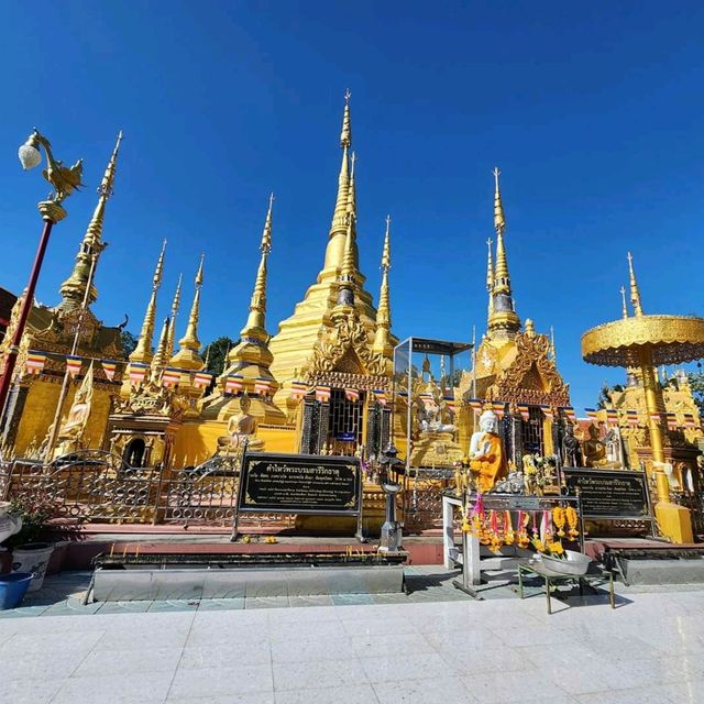 วัดพระบรมธาตุบ้านตาก