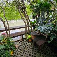 eight de klong คาเฟ่