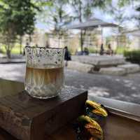 Within Cafe สโตนเฮนจ์เขาใหญ่