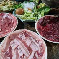 🐷 ร้านชิ้นดาด จุ่ม ตาติบ ตาโต หลวงพระบาง