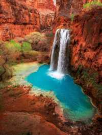 Exploring Havasupai: A Desert Oasis Adventure 