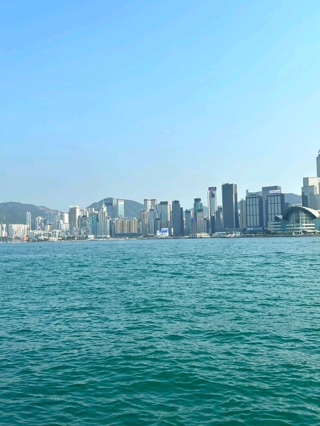 จุดชมวิวหลักล้านที่ Victoria Harbour