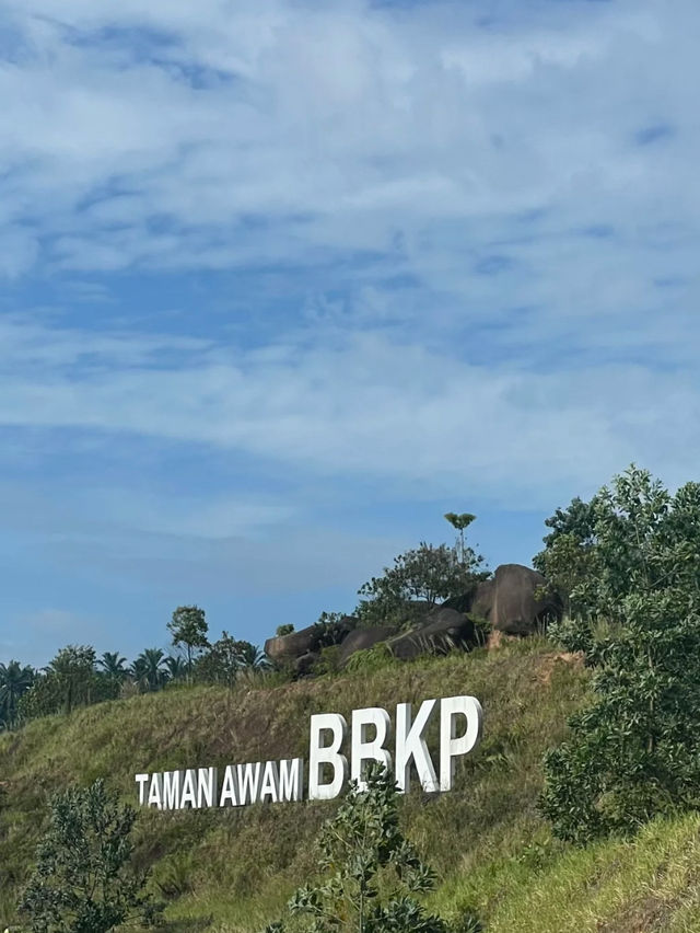 Taman Awam BBKP Blue Lake: A Serene Escape into Nature