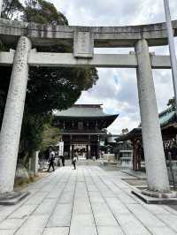 CMで話題となった光の道  3つの日本一がある神社