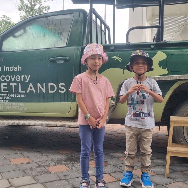 Paya Indah Wetlands: Hidden nature gem for nature lover and adventurous kids
