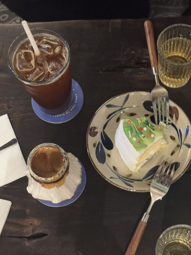 ☕️사장님의 취향이 가득했던 카페☕️ ☕️사장님의 취향이 가득했던 카페☕️
