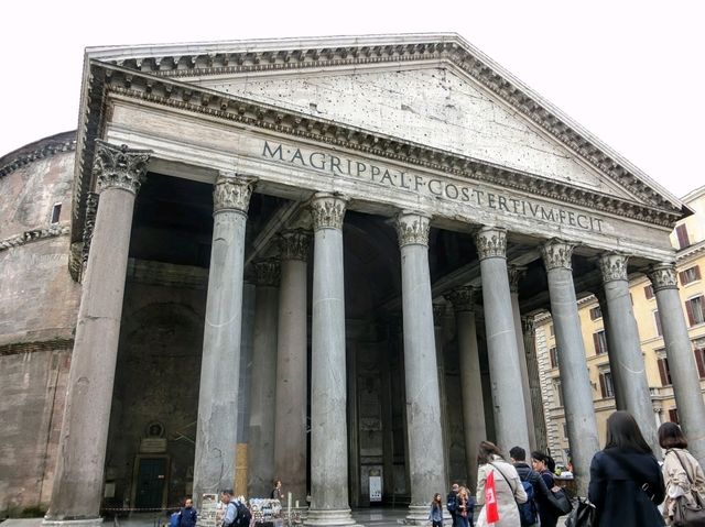 羅馬必看景點-神廟裡的巨大穹頂：萬神殿 Pantheon