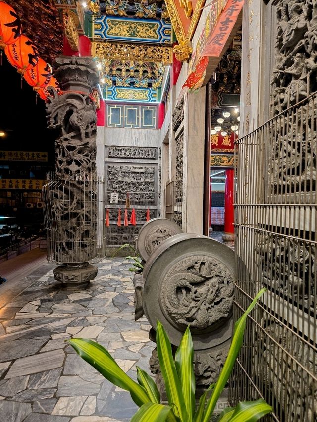 วัดโคมแดงเกาสง 🏮 อีก 1 ไฮไลท์ที่ไม่ควรพลาด