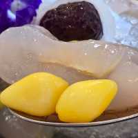 🍧 หวานใจ๋ 晚在 ขนมหวานเชียงราย 