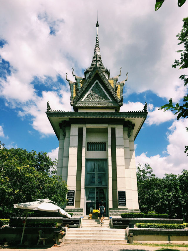 A Somber Reflection at Choeung Ek Genocidal Center
