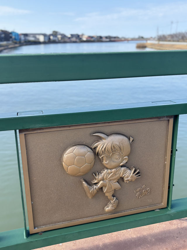 可愛いっ！橋にもマンホールにもコナンくん❤️