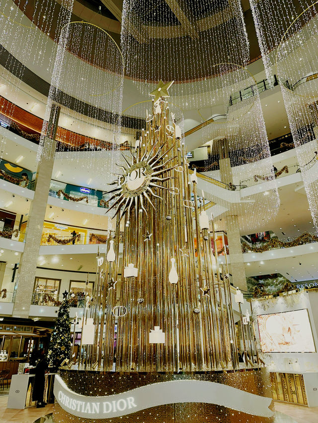 A Dior Christmas Wonderland at Pavilion KL! ✨