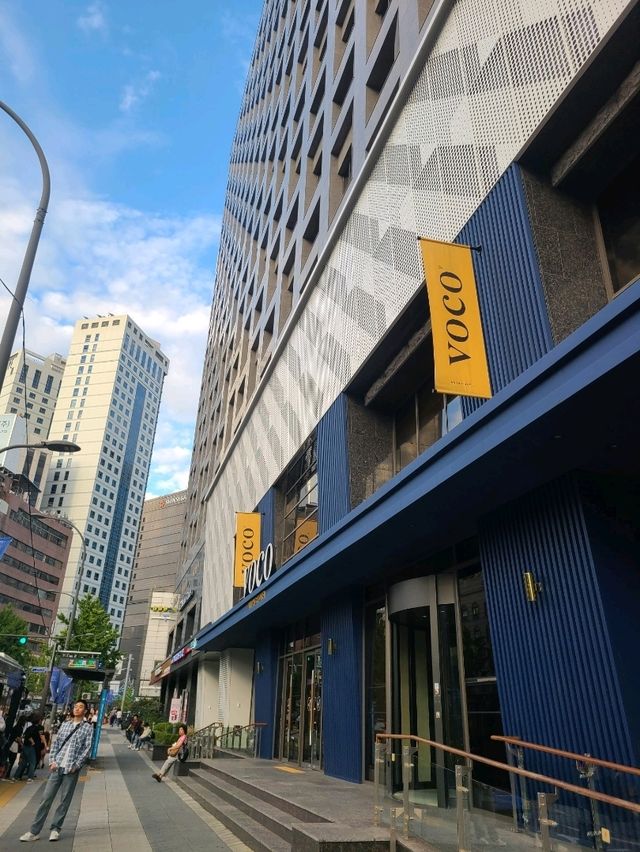 남산뷰 신상호텔 보코명동 클럽라운지
