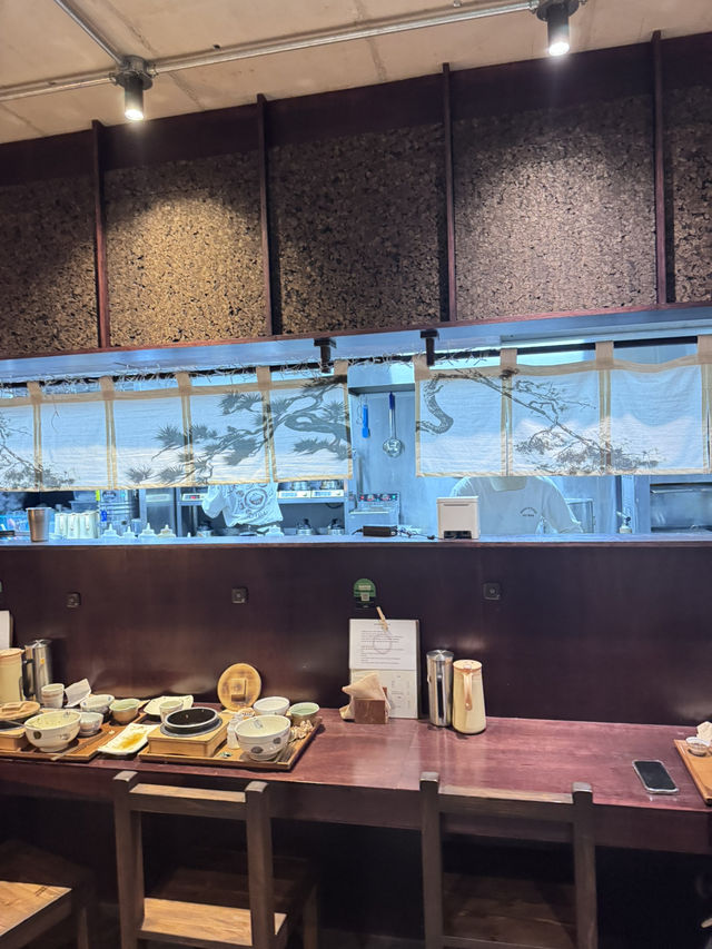 슴슴하고 차분한 일본식 솥밥맛집,송경솥밥