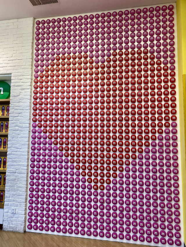  다채로운 초콜릿과 포토 스팟이 가득한 공간, 상하이 M&M’s 월드