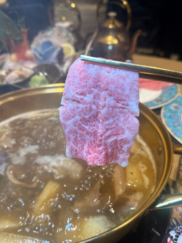 《銅鑼灣高級食府·每日限量牛雜火鍋》