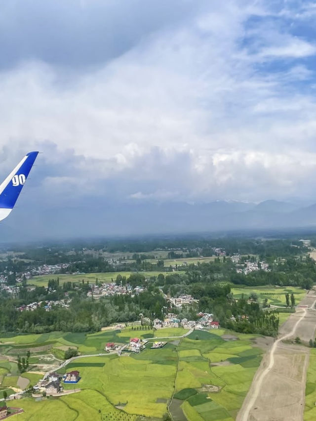 Kashmir in Spring: Where Paradise Comes to Life🌸🏔️