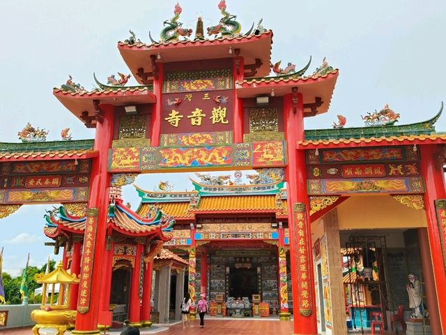 Whimsical Wonders: Discover the Majestic Dragon Sculpture at 8 Chinese Temple Village