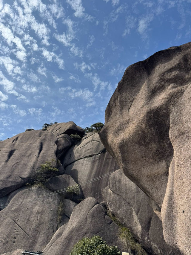 考驗想像力的山景:江西上饒靈山