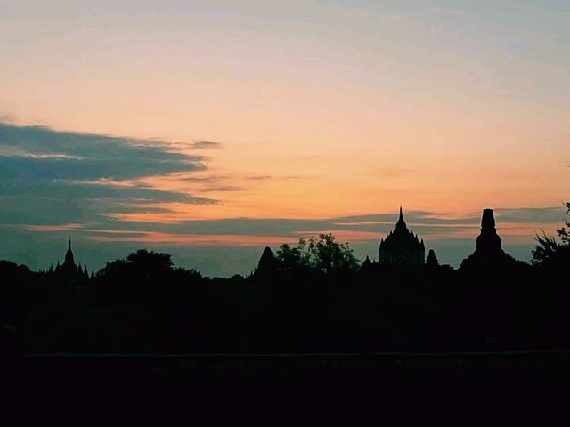 緬甸曼德勒著名旅遊景點：蒲甘，萬塔之城，適合打卡拍照📸