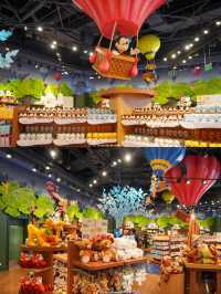 ร้านดิสนีย์ที่ใหญ่ที่สุดในโลกที่เซี่ยงไฮ้ 