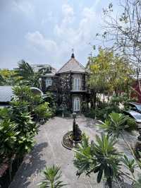 บ้านฮอบบิท! ที่พักสุดแฟนตาซีที่ต้องไปพัก