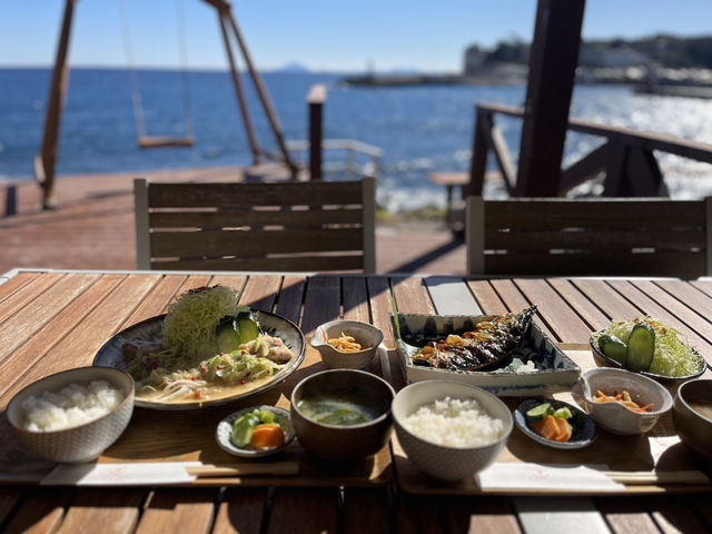 絶景に癒される、大人のご褒美時間。「伊豆ホテルリゾート&スパ」で贅沢カフェタイム♪
