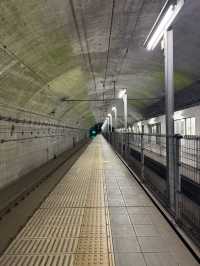  「日本一のモグラ駅」土合駅—486段の階段を下る非日常の体験