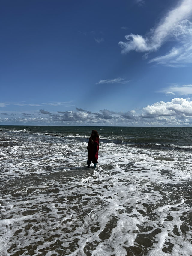 Discover Tranquility at Morawala Beach: Sri Lanka’s Hidden Coastal Gem
