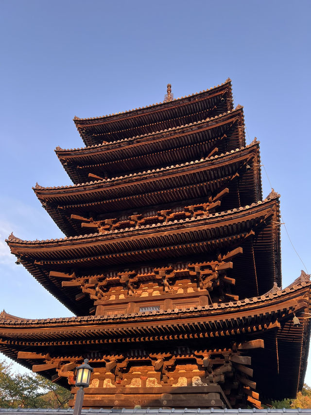 Step Back in Time on Ninenzaka Street – Kyoto’s Timeless Treasure