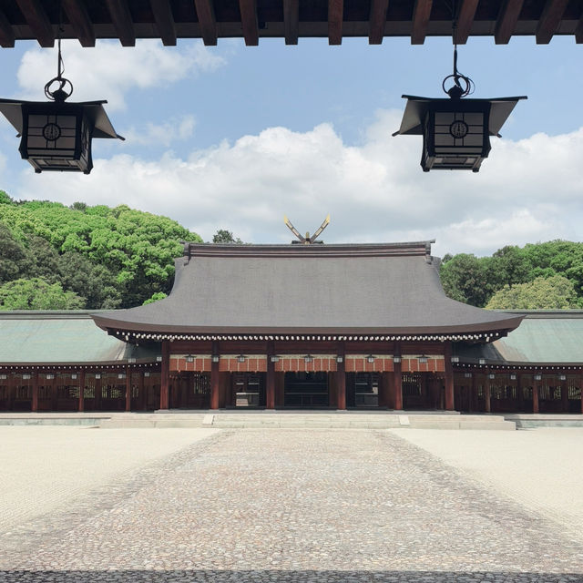 Sacred Stroll at Kashihara Jingu