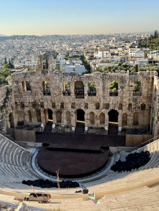 A Day in Athens – Ruins, Rooftops & Really Good Cake