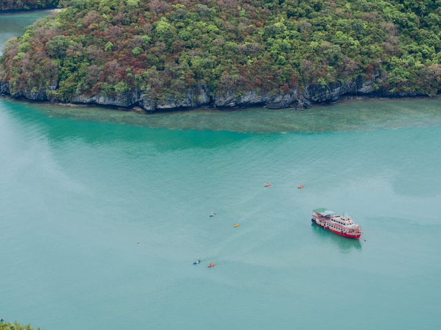 ผาจันทร์จรัส หมู่เกาะอ่างทอง 🏝️🌊
