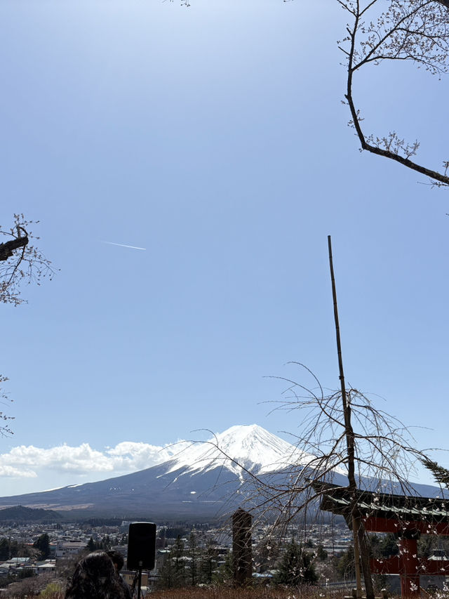 Mount Fuji – Japan’s Majestic Heartbeat 🗻✨