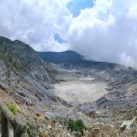 Tangkuban Perahu – A Scenic Volcanic Escape