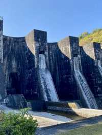 A Local Day in Takamatsu – Gardens, Udon & a Castle-like Dam