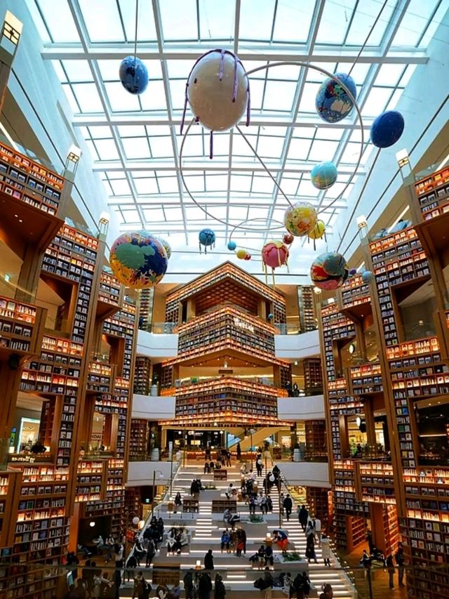 Starfield Library – A Literary Landmark in Seoul