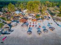 Happy Bar หาดทุ่งยาง