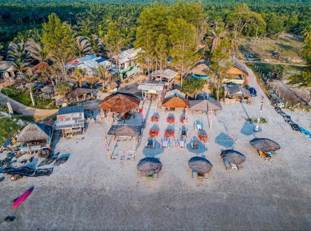 Happy Bar หาดทุ่งยาง