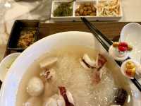 高雄漢來飯店的大堂鋼琴酒吧.午餐.下午茶美食美味料理.值得推薦大家