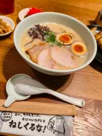 해외여행 일본 삿포로의 스텔라 플레이스 라멘맛집 Ippudo