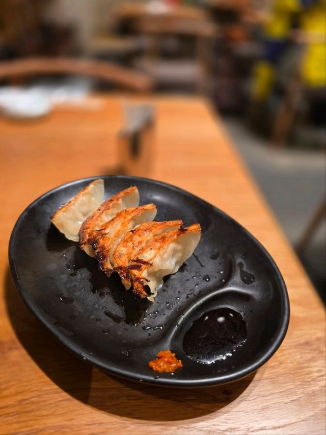 해외여행 일본 삿포로의 스텔라 플레이스 라멘맛집 Ippudo