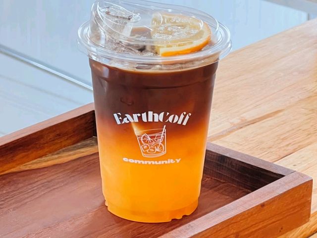☕ : Earth Coffee&Community คาเฟ่บุรีรัมย์