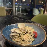 北角匯:Brikete Bistro (前身 Briketenia)