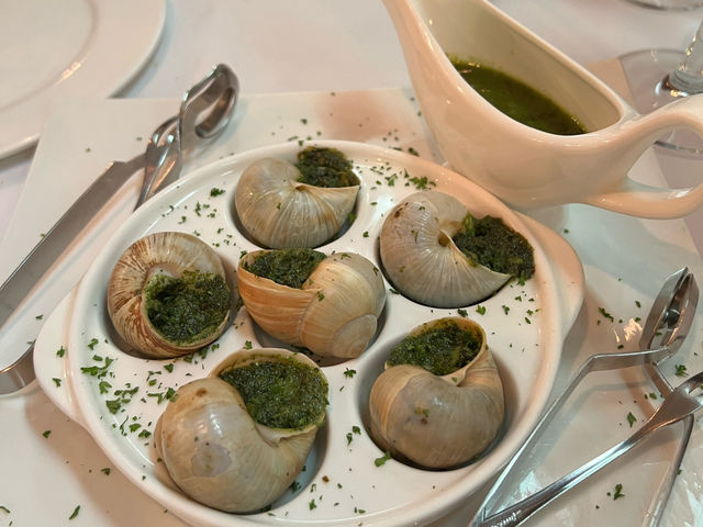 🥩🇫🇷 Beef Wellington & French Charm – A Delightful Evening at JP French Restaurant