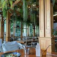The Glass House Silver ร้านอร่อยริมทะเลพัทยาเหนือ