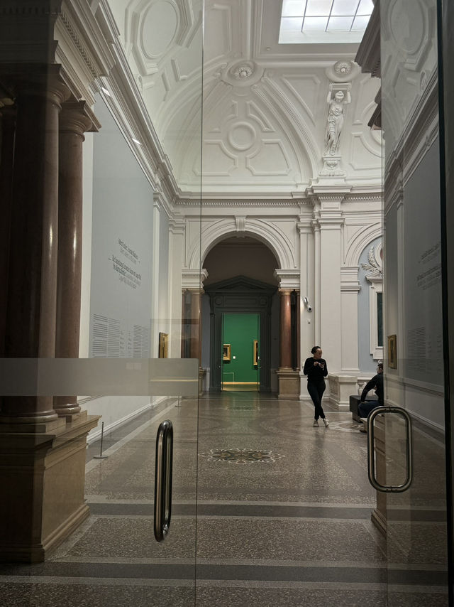 Kunstmuseum หนึ่งในmuseumที่ห้ามพลาดไปเช็คอิน