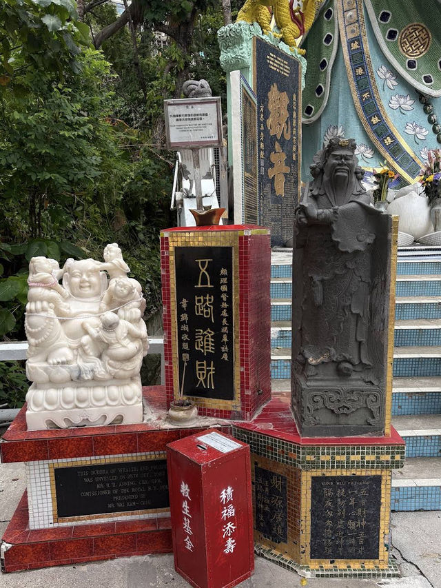 The Tin Hau and Kwun Yum Statues